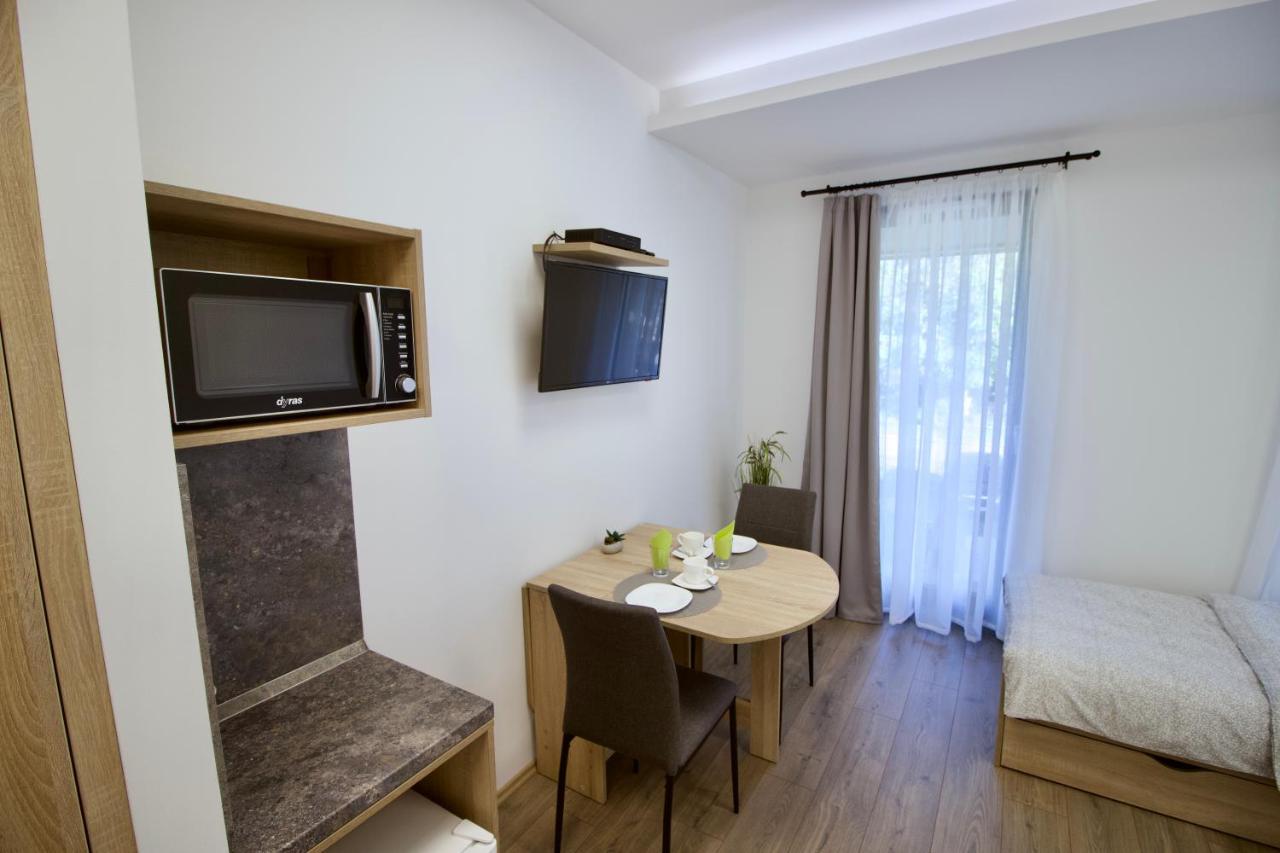 Sport Centrum Apartman Pápa Exterior foto